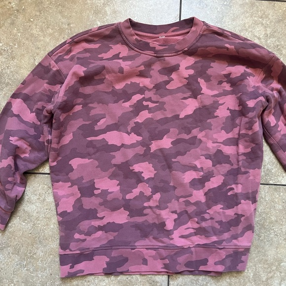Lululemon Perfectly Oversized Crew
Heritage 365 Camo Brier Rose Multi - Picture 5 of 8